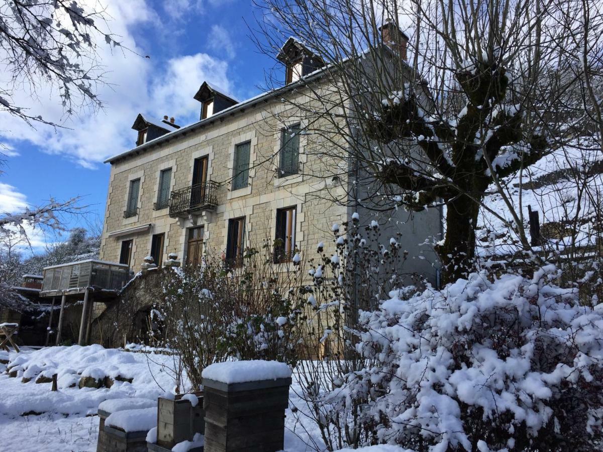 Aux Berges Du Coubisou Bed and Breakfast Εξωτερικό φωτογραφία