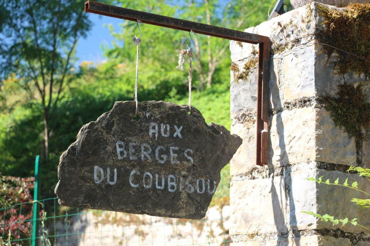 Aux Berges Du Coubisou Bed and Breakfast Εξωτερικό φωτογραφία