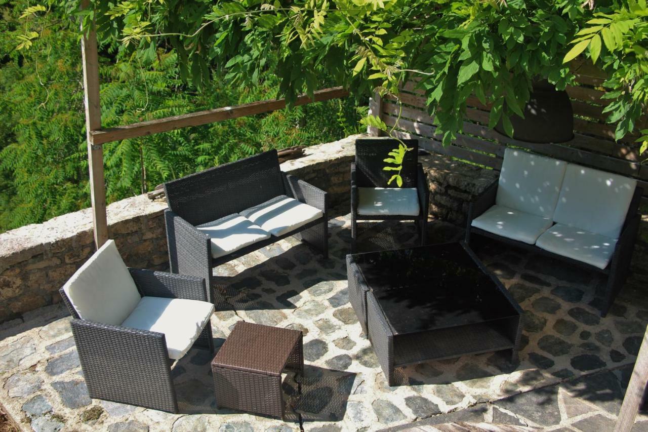 Aux Berges Du Coubisou Bed and Breakfast Εξωτερικό φωτογραφία