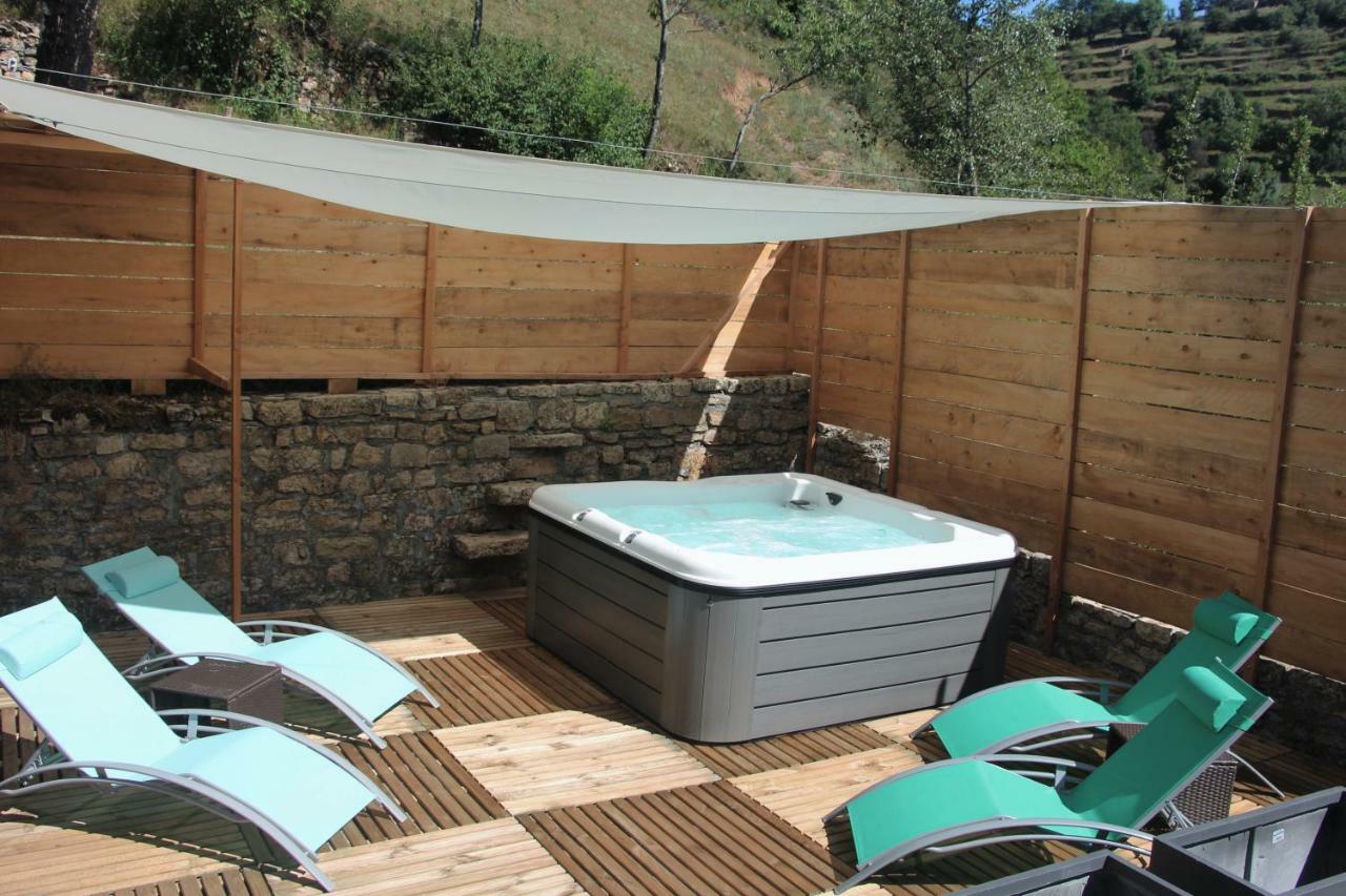 Aux Berges Du Coubisou Bed and Breakfast Εξωτερικό φωτογραφία